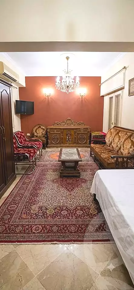 https://aqarmap.com.eg/ar/listing/7203663-for-rent-cairo-helwan-el-shareaa-el-sharby-st