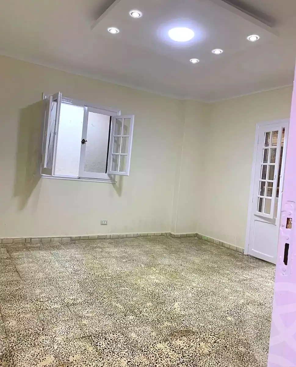 https://aqarmap.com.eg/ar/listing/7203674-for-sale-alexandria-al-agamy-el-hanouvel-abd-el-moneam-gaber-st