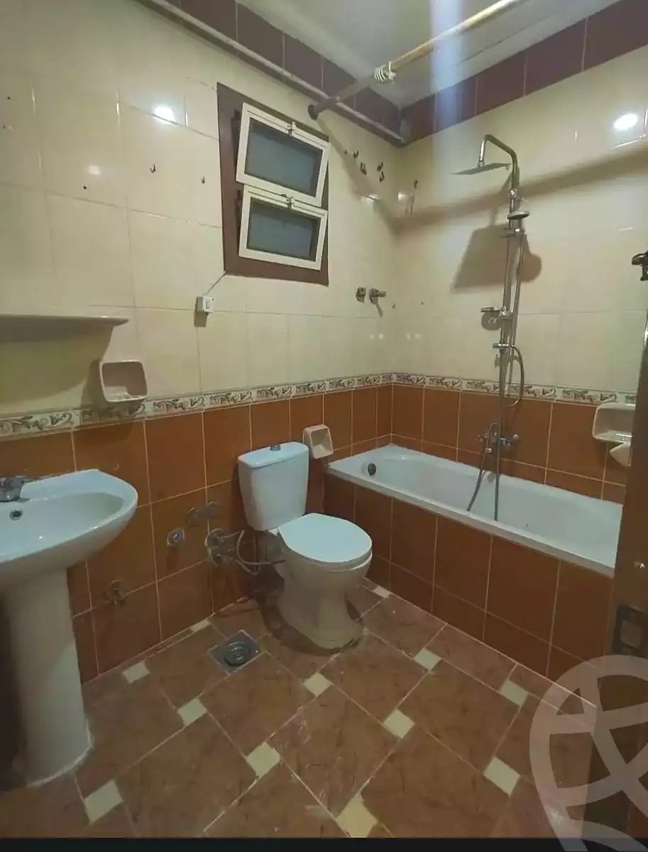 https://aqarmap.com.eg/en/listing/7203900-for-sale-alexandria-lsywf-el-falki