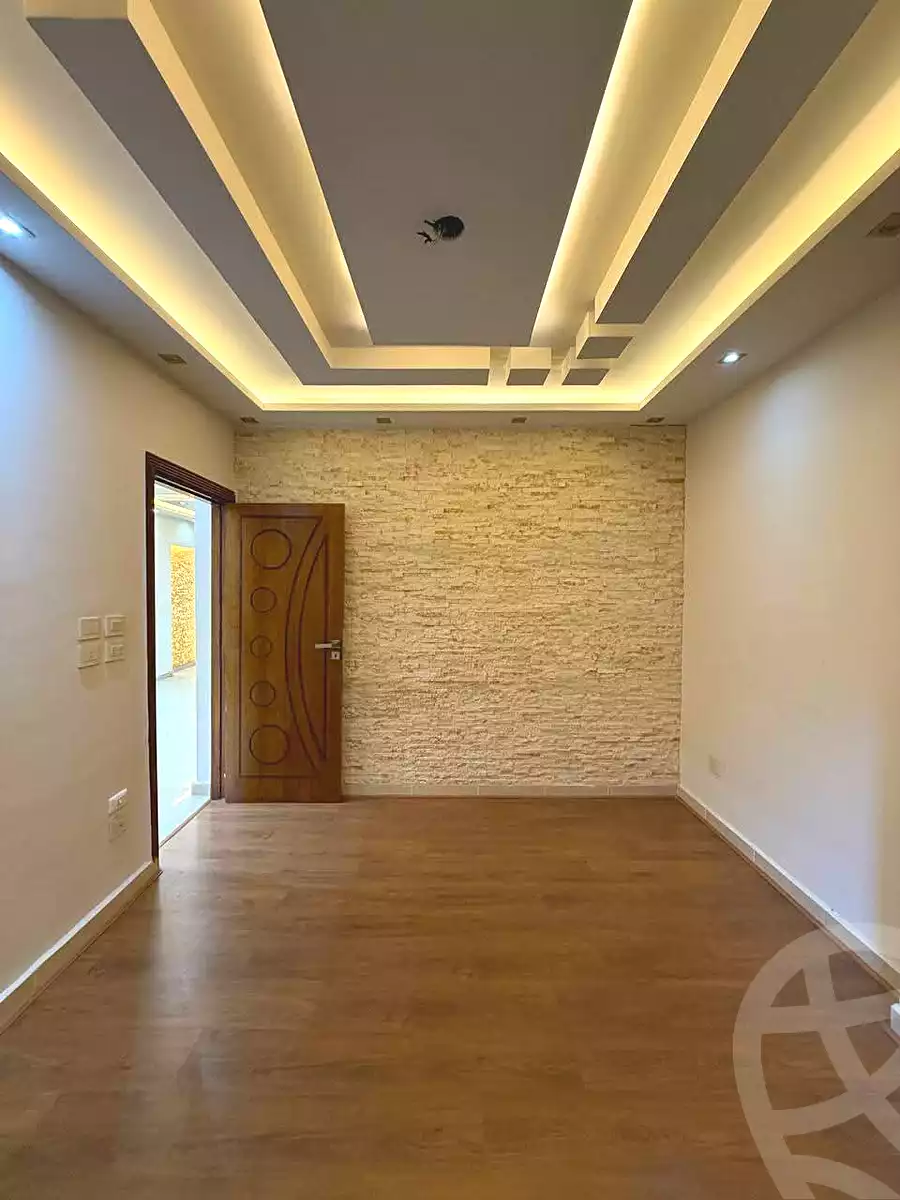 https://aqarmap.com.eg/en/listing/7203947-for-sale-alexandria-miami-shr-jml-bd-lnsr