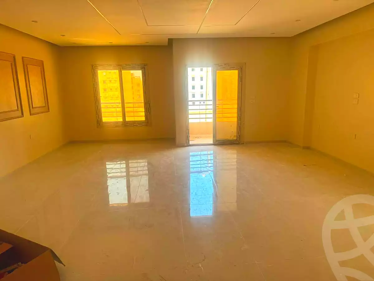 https://aqarmap.com.eg/ar/listing/7204090-for-rent-cairo-6th-of-october-el-tawsaat-el-shamalya-hy-2000-qt