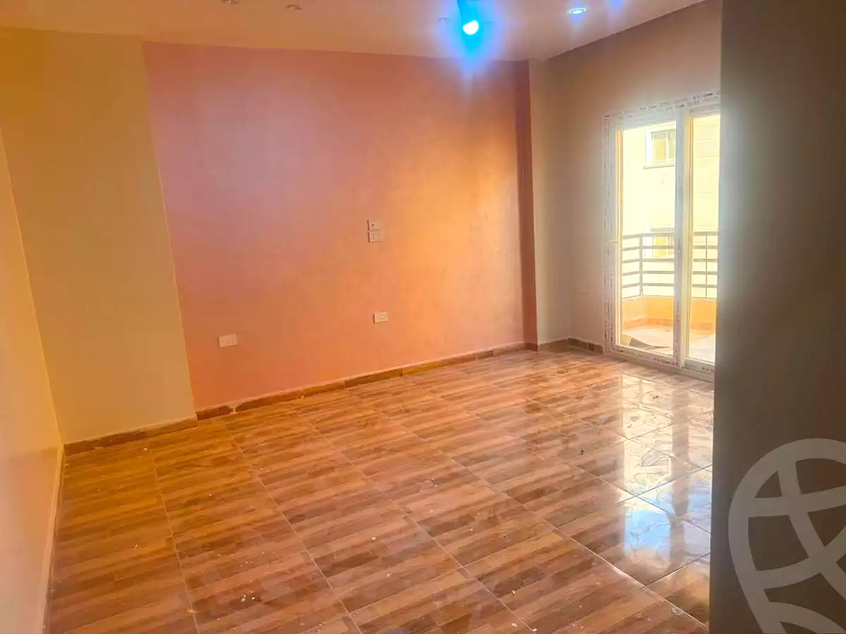 https://aqarmap.com.eg/ar/listing/7204090-for-rent-cairo-6th-of-october-el-tawsaat-el-shamalya-hy-2000-qt
