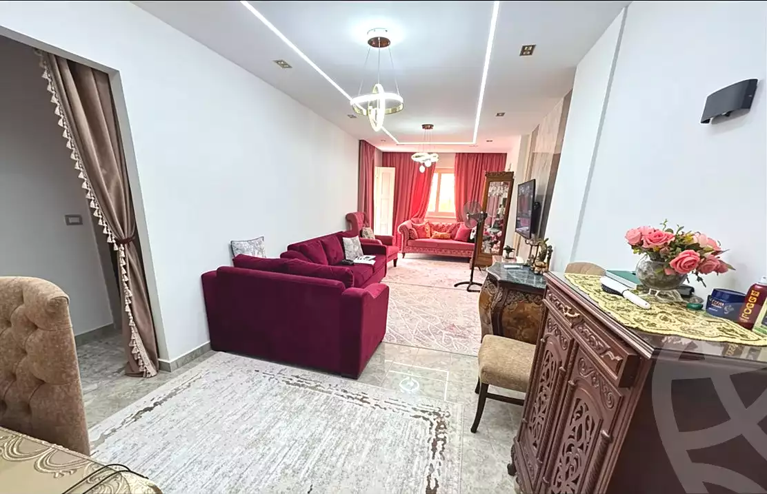 https://aqarmap.com.eg/en/listing/7204156-for-sale-alexandria-moharram-bey-hassan-pasha-elskandrany-st
