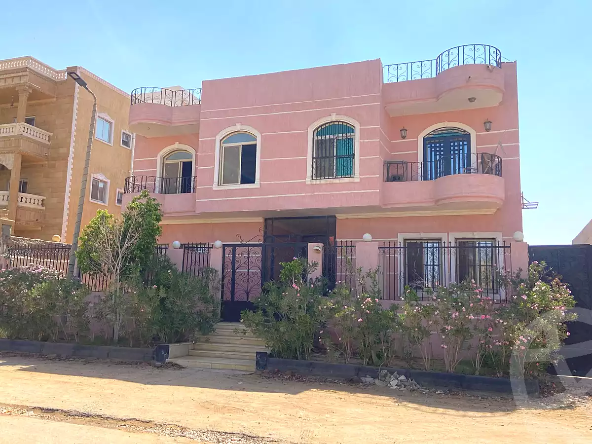 https://aqarmap.com.eg/ar/listing/7204399-for-sale-cairo-badr-city-hai-el-ashgar-featured-neighborhood-el-imam-el-bokhary-st