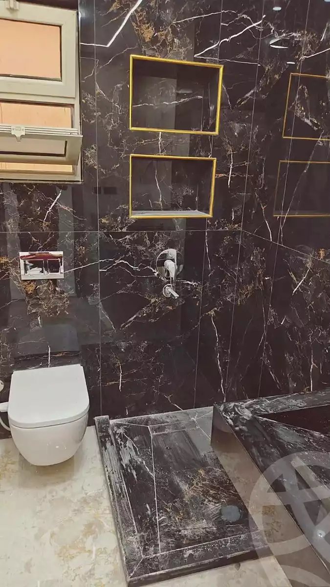 https://aqarmap.com.eg/ar/listing/7204582-for-rent-alexandria-moharram-bey