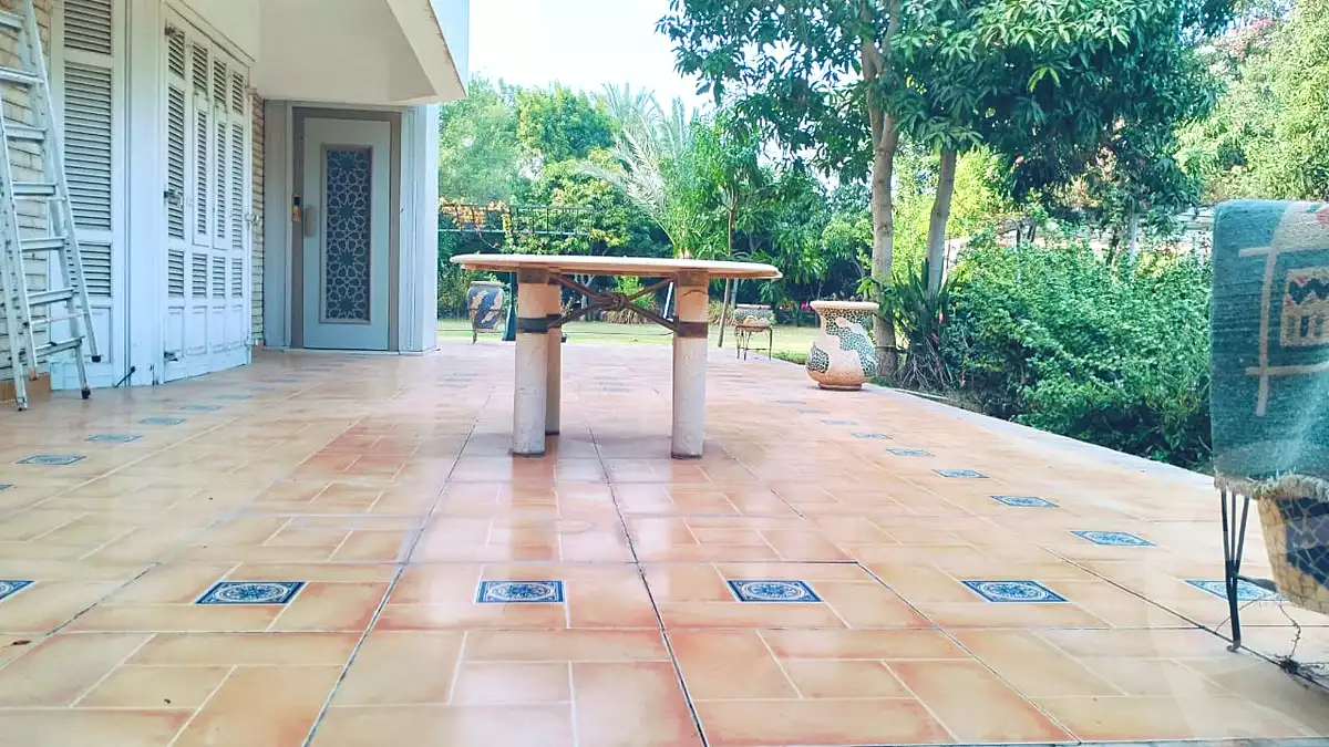 6 BR Villa in Al Rabwa, photo 11 of 11