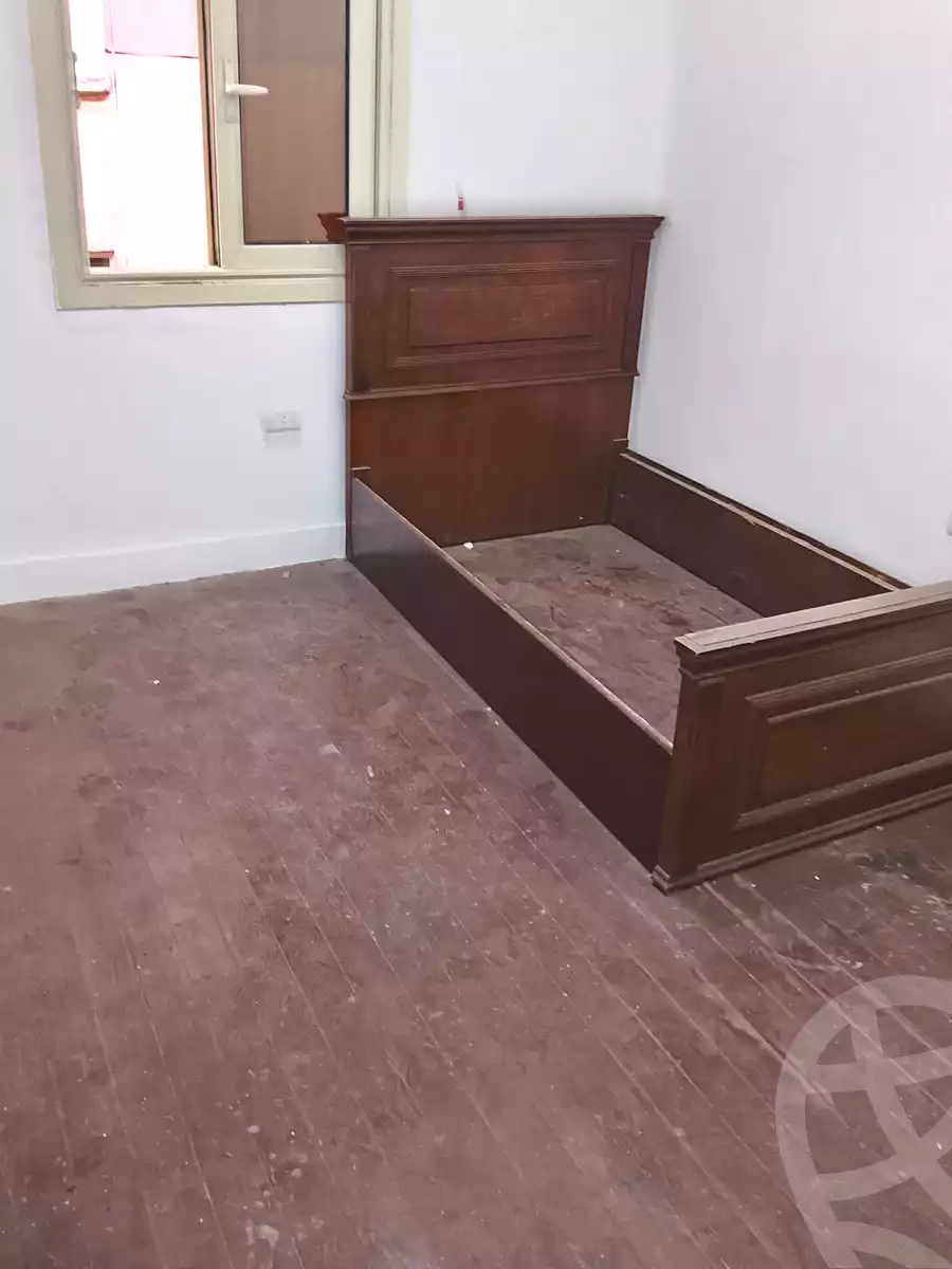 https://aqarmap.com.eg/ar/listing/7204660-for-sale-alexandria-sydy-bshr-sydy-bshr-bhry-gamal-abd-el-nasir-st