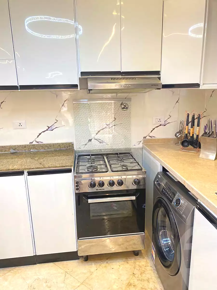 https://aqarmap.com.eg/en/listing/7204817-for-rent-cairo-el-sheikh-zayed-city-compounds-beverly-hills