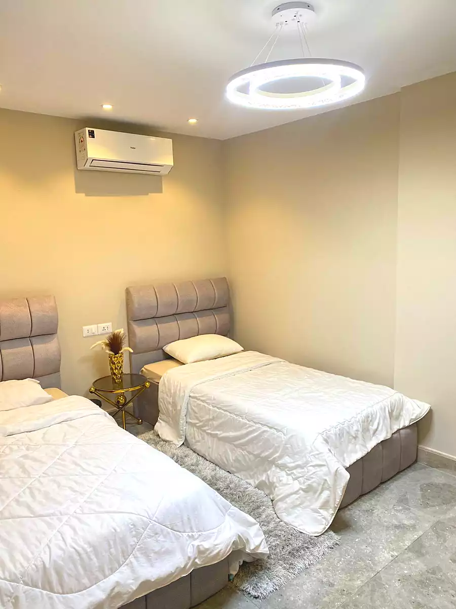 https://aqarmap.com.eg/en/listing/7204817-for-rent-cairo-el-sheikh-zayed-city-compounds-beverly-hills