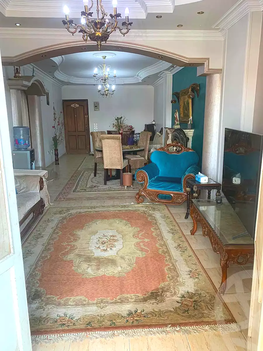 https://aqarmap.com.eg/ar/listing/7204853-for-sale-cairo-helwan-helwan-el-sharkeya-abd-el-rahman-pasha-st