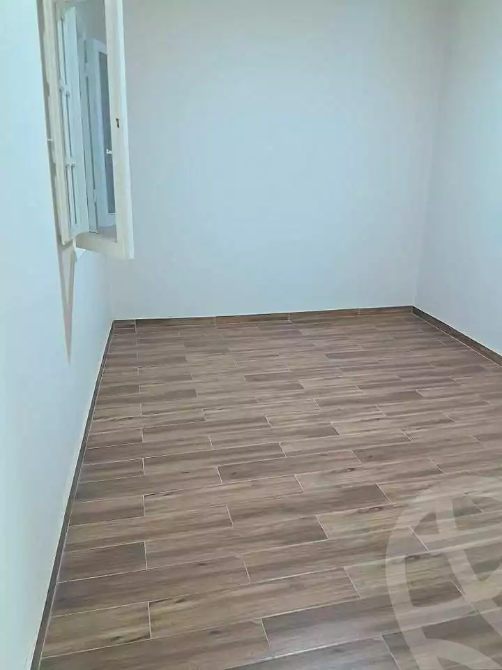 https://aqarmap.com.eg/en/listing/7204999-for-sale-alexandria-el-asafra-ahmed-tiesser-st
