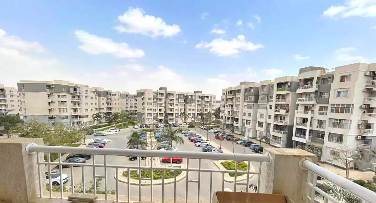 https://aqarmap.com.eg/ar/listing/7205114-for-sale-cairo-new-cairo-madinaty-twelfth-zone-buildings-madinaty-b-12
