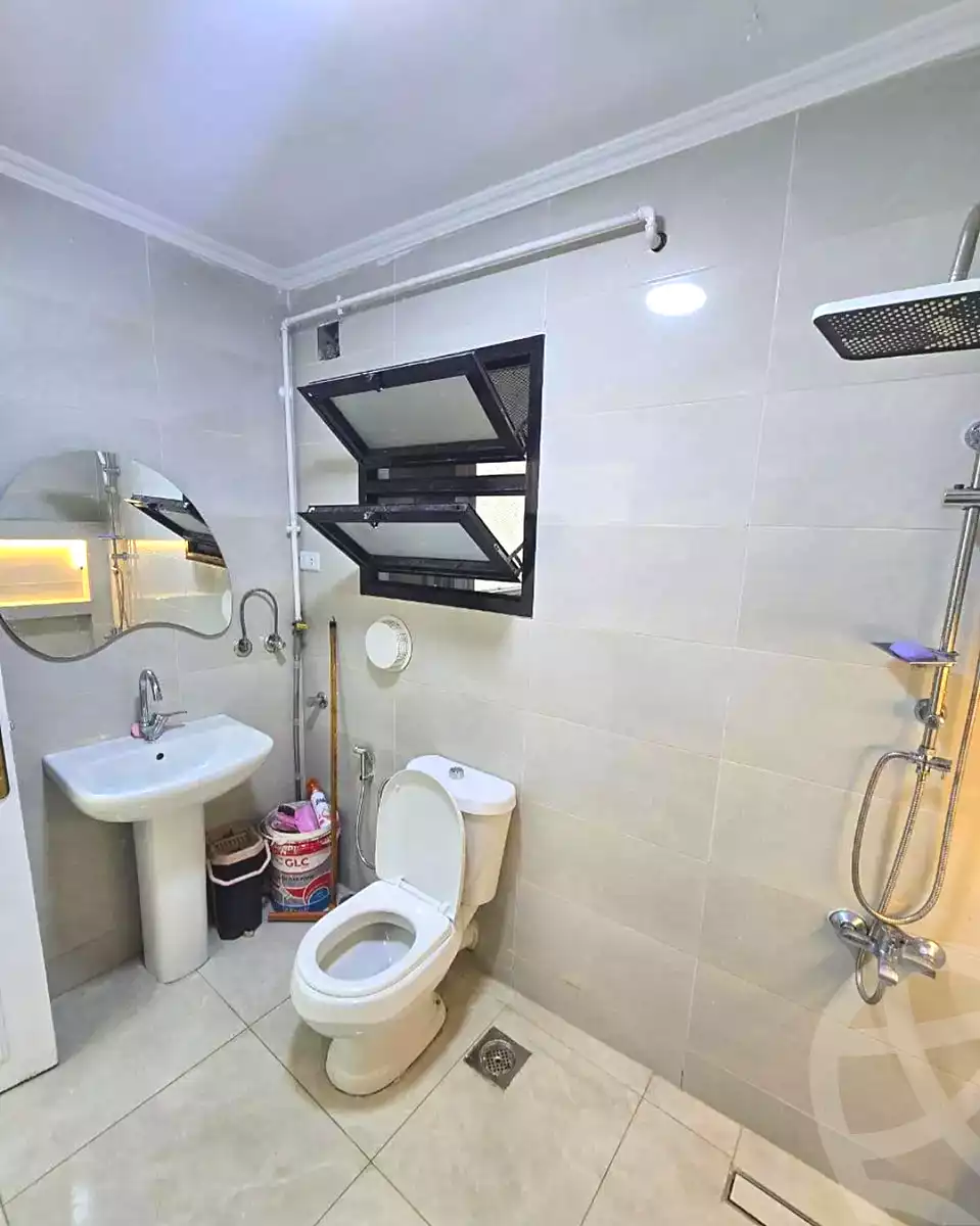 https://aqarmap.com.eg/ar/listing/7205212-for-sale-alexandria-miami-farook-abd-al-wahab-st