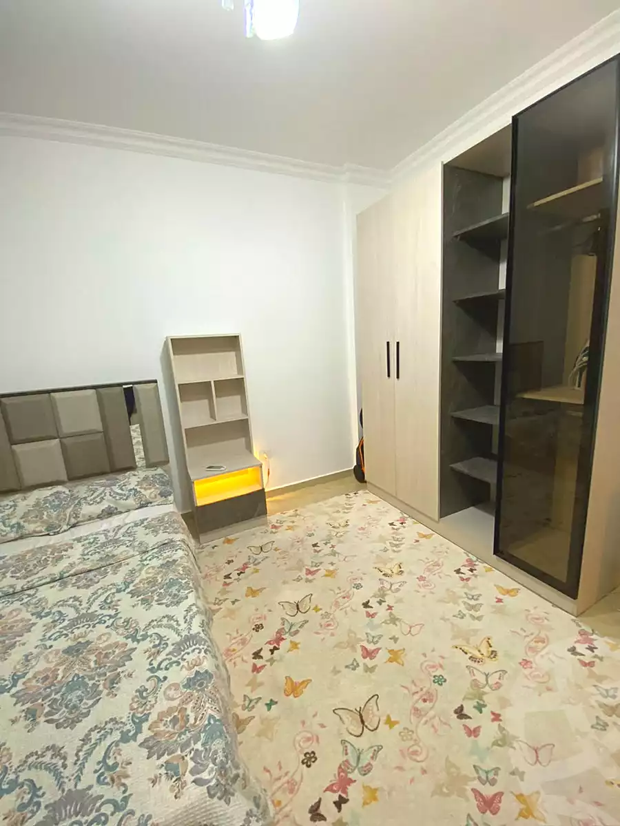 https://aqarmap.com.eg/en/listing/7205307-for-rent-cairo-el-sheikh-zayed-city-compounds-dr-msr