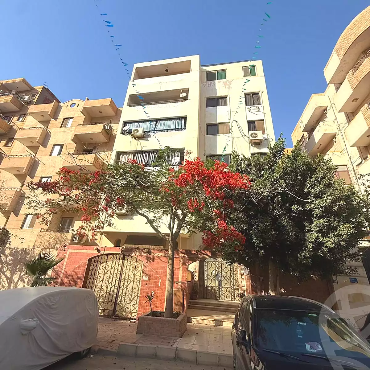 https://aqarmap.com.eg/ar/listing/7205318-for-sale-cairo-6th-of-october-mntq-fr-y-b-6-ktwbr
