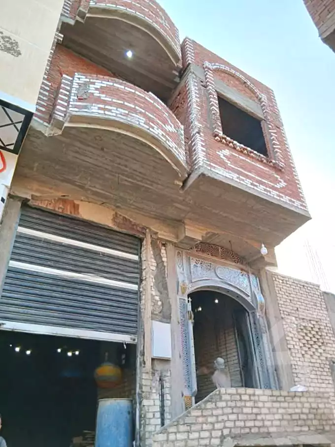 https://aqarmap.com.eg/ar/listing/7205453-for-sale-cairo-bashtil