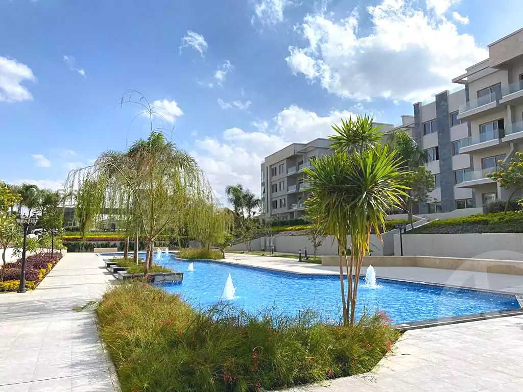 https://aqarmap.com.eg/ar/listing/7205577-for-sale-cairo-new-cairo-compounds-galleria-moon-valley-compound-arabia