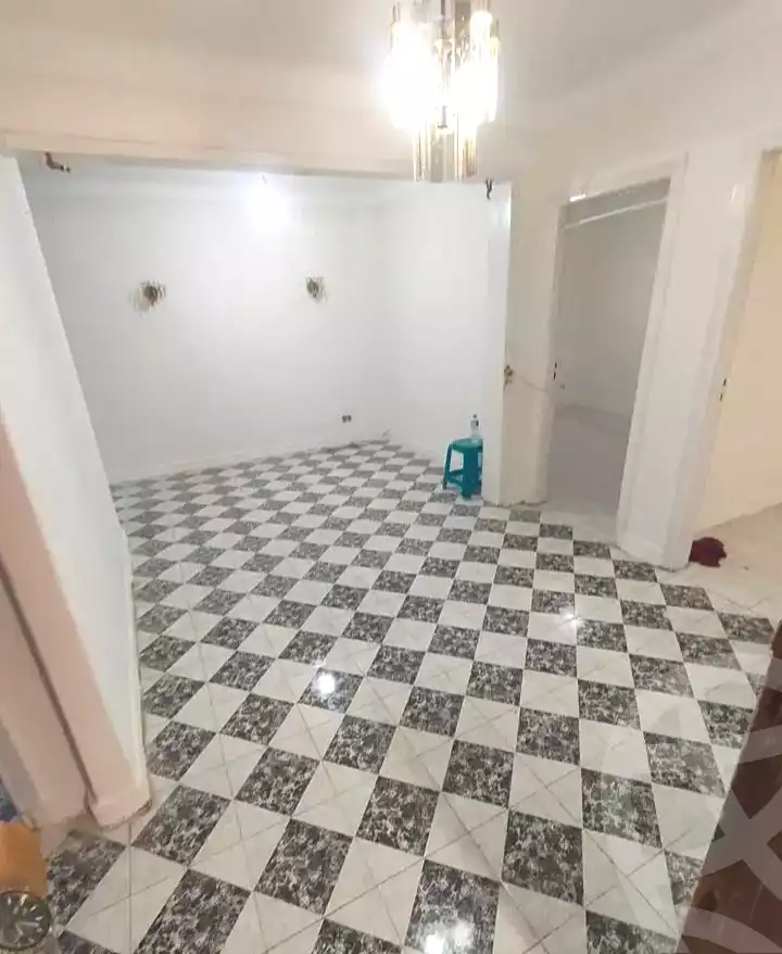 https://aqarmap.com.eg/en/listing/7205645-for-sale-alexandria-miami-shr-jml-bd-lnsr