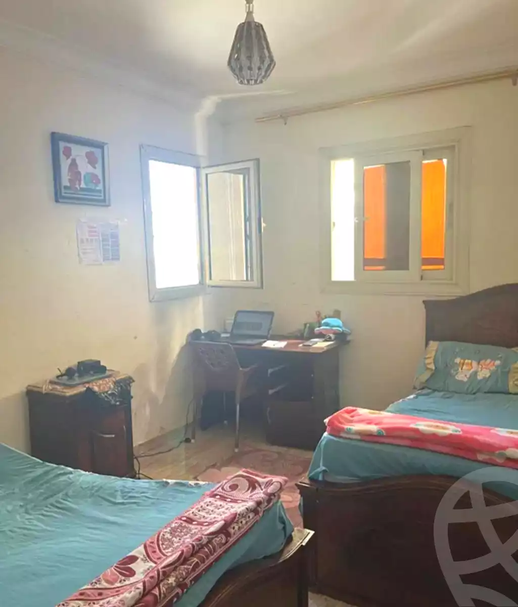 https://aqarmap.com.eg/ar/listing/7205728-for-sale-alexandria-moharram-bey-ali-al-askandarani-st