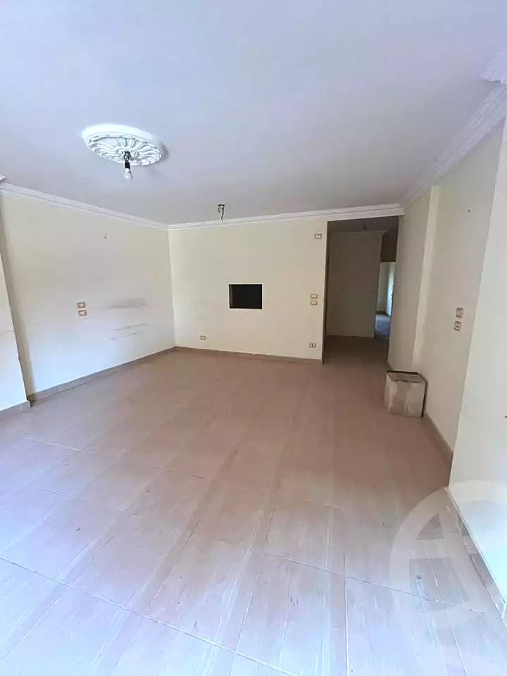 https://aqarmap.com.eg/ar/listing/7205836-for-sale-cairo-helwan-lm-sr