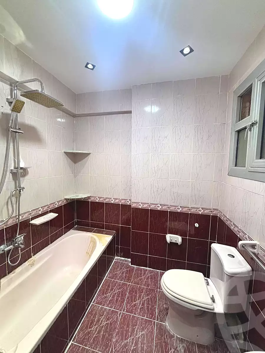 https://aqarmap.com.eg/ar/listing/7205898-for-sale-alexandria-el-asafra-shr-45