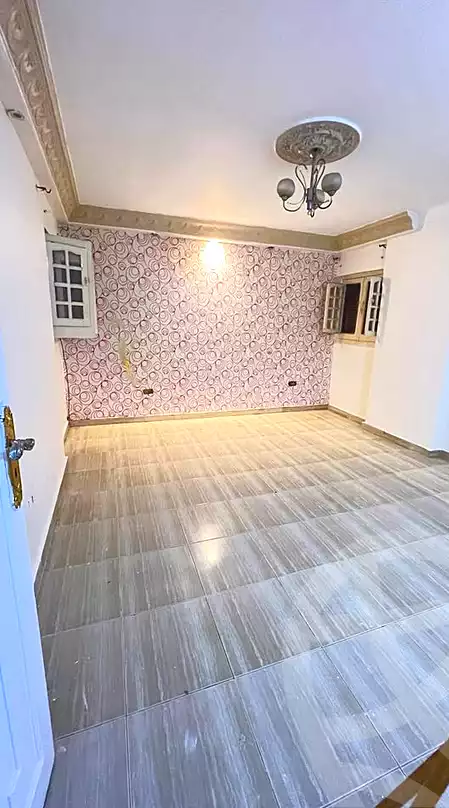 https://aqarmap.com.eg/en/listing/7205979-for-rent-alexandria-sydy-bshr-sydy-bshr-bhry-shr-mhmwd-l-yswy