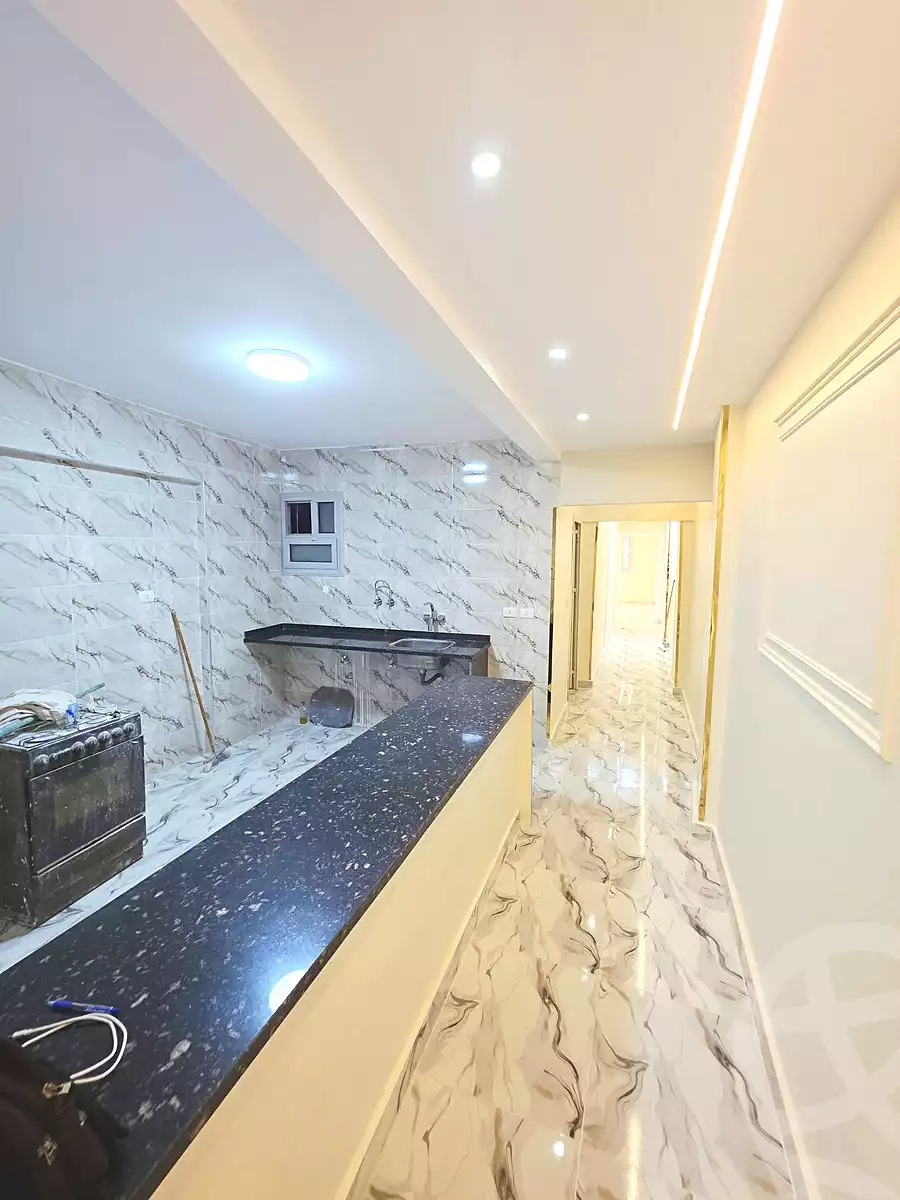 https://aqarmap.com.eg/ar/listing/7205975-for-sale-alexandria-sydy-bshr-sydy-bshr-bhry-shr-mhmd-njyb
