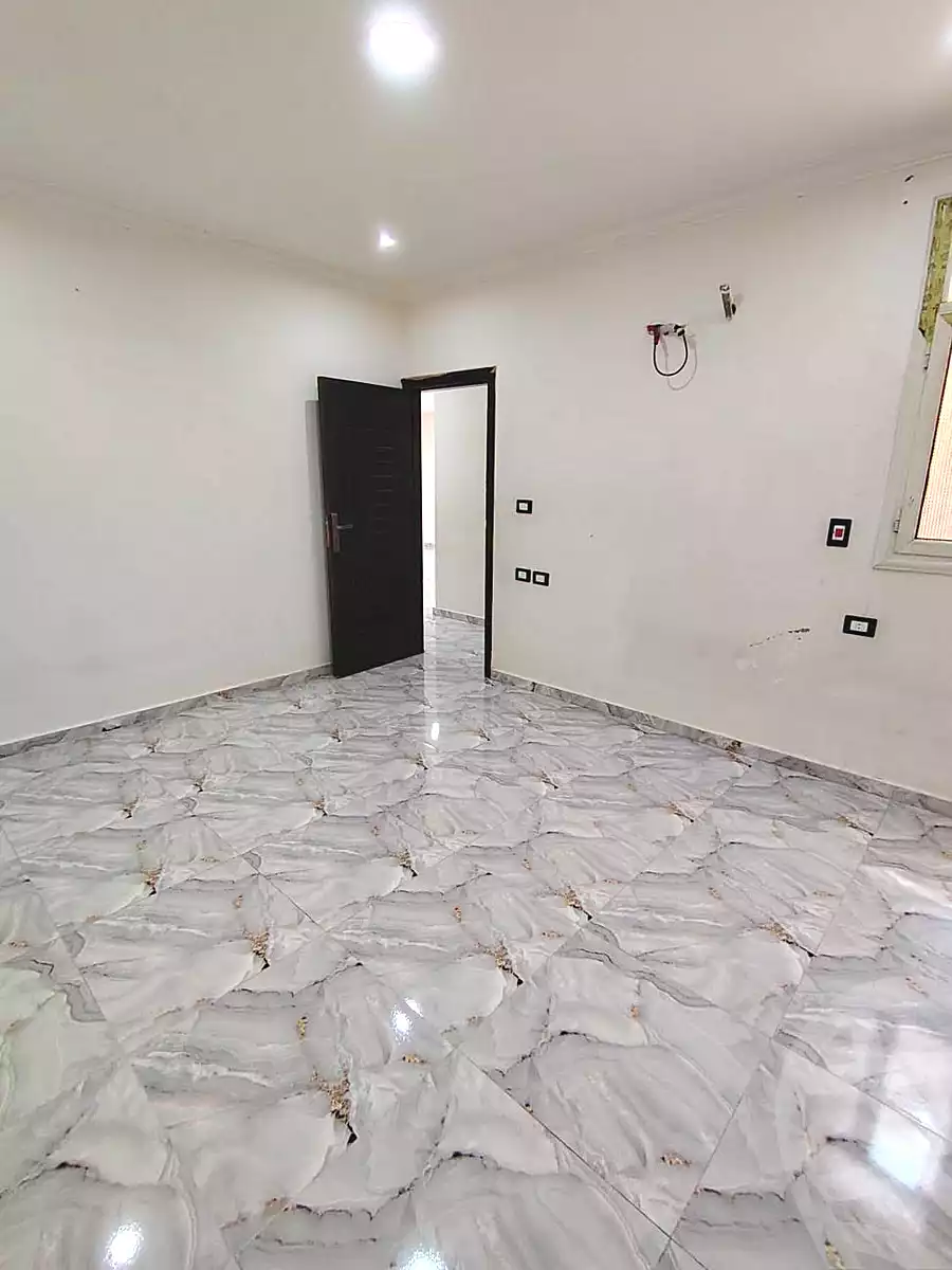 https://aqarmap.com.eg/en/listing/7206109-for-rent-cairo-el-haram-kyrw-mwl