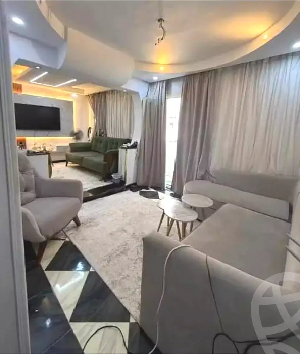 https://aqarmap.com.eg/ar/listing/7206572-for-sale-alexandria-el-asafra-shr-45
