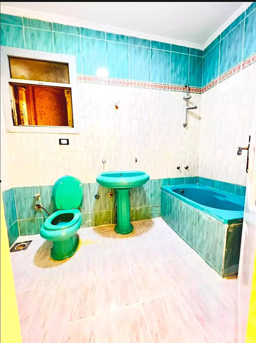 https://aqarmap.com.eg/ar/listing/7206854-for-sale-alexandria-al-agamy-shataa-el-nakheel