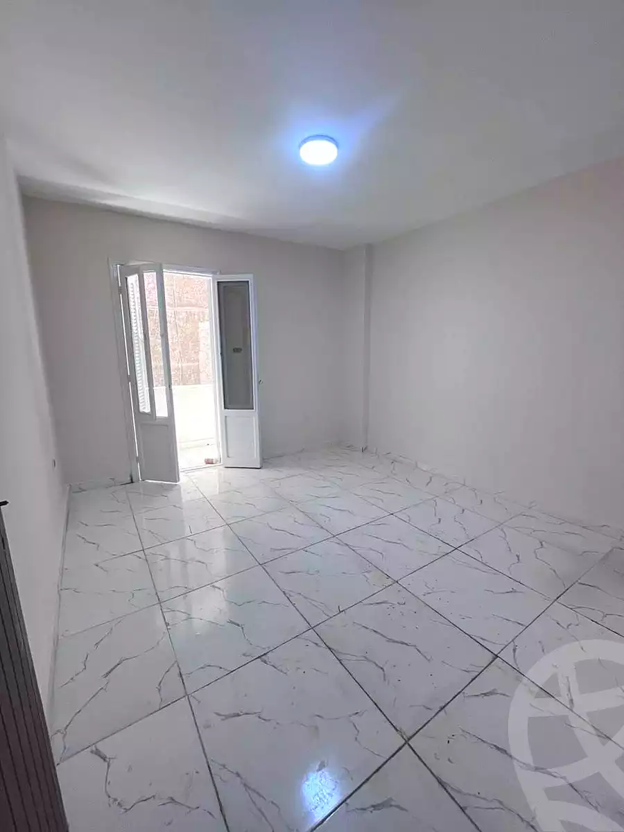 https://aqarmap.com.eg/ar/listing/7206959-for-sale-alexandria-al-agamy-lbytsh-ain-shams-st