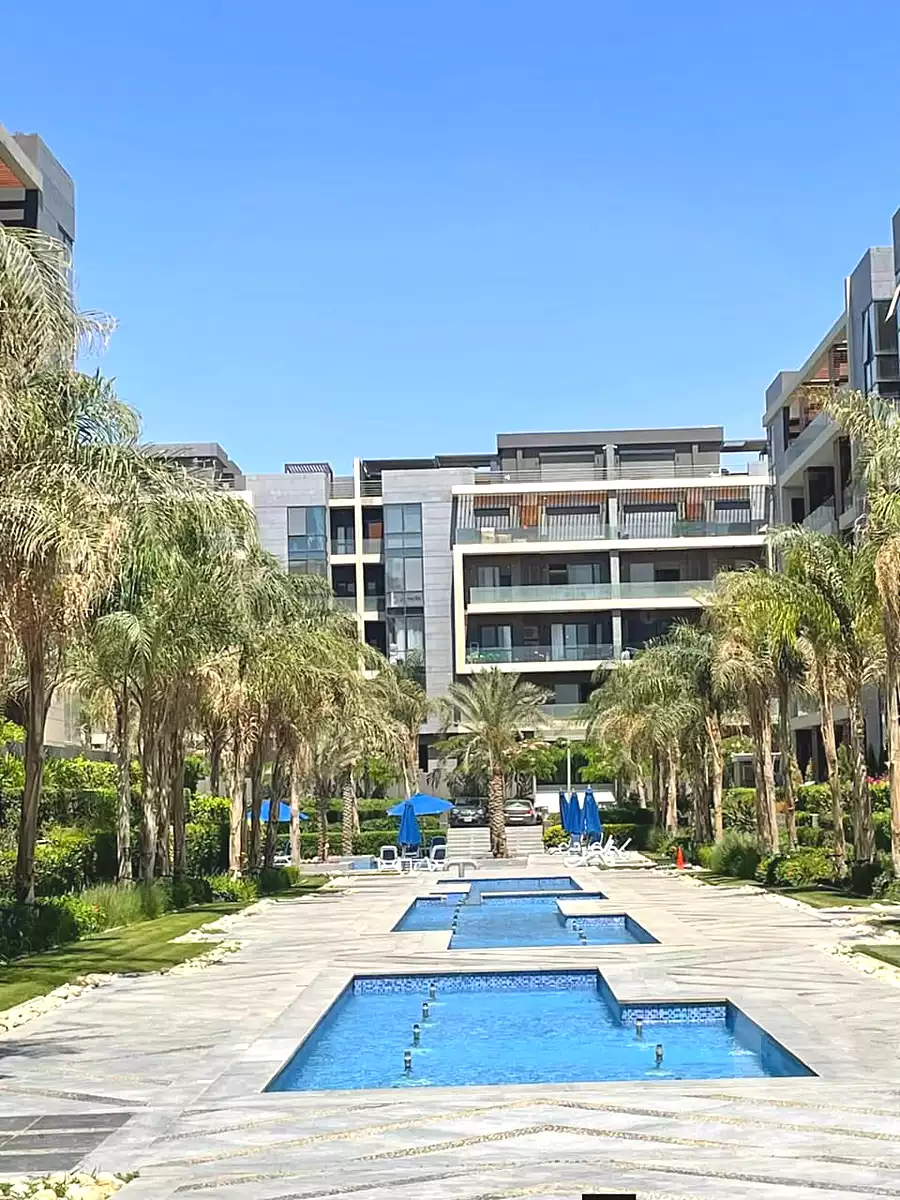 https://aqarmap.com.eg/en/listing/7207067-for-sale-cairo-new-cairo-compounds-el-patio-oro