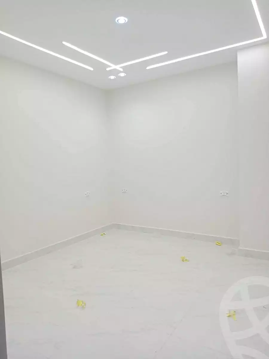 https://aqarmap.com.eg/ar/listing/7207161-for-sale-cairo-el-haram-el-lebeny-soltan-khattab-st