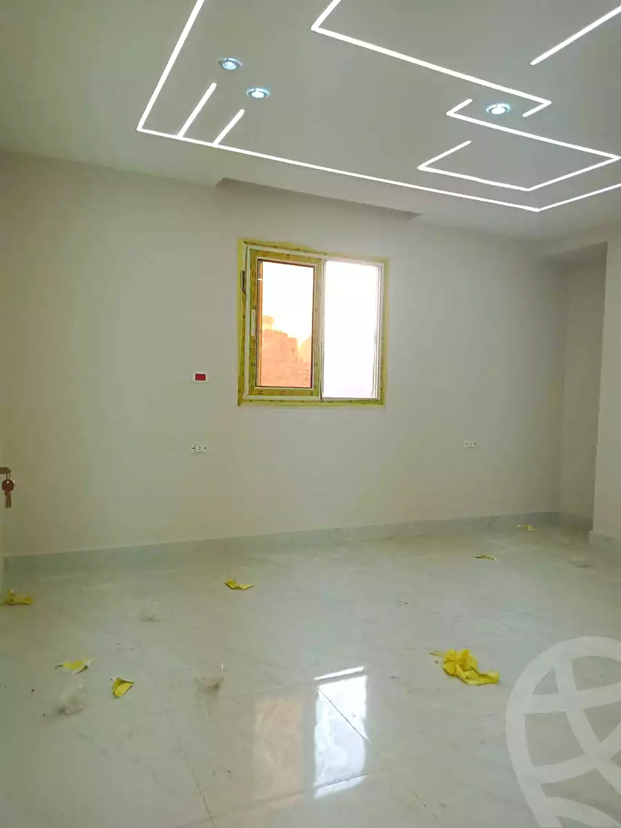 https://aqarmap.com.eg/ar/listing/7207161-for-sale-cairo-el-haram-el-lebeny-soltan-khattab-st