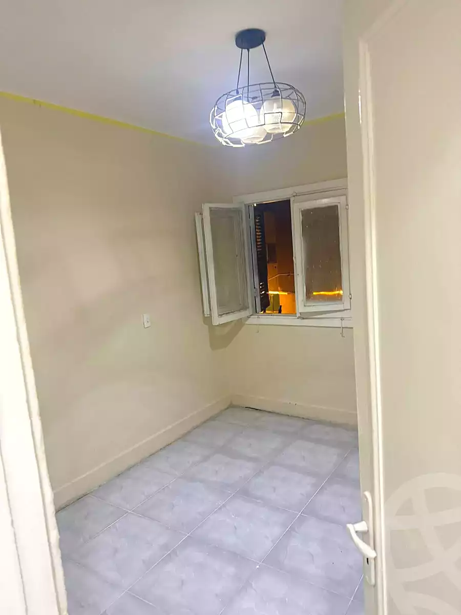 https://aqarmap.com.eg/ar/listing/7207279-for-sale-cairo-helwan-hadayek-helwan-masaken-el-dobat
