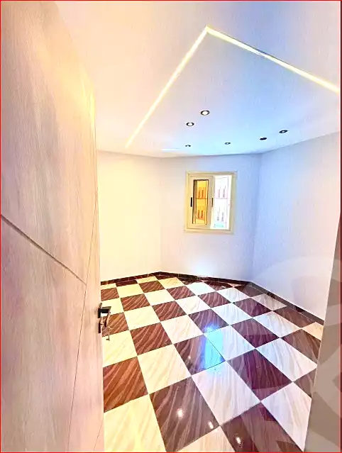 https://aqarmap.com.eg/ar/listing/7207329-for-sale-alexandria-sydy-bshr-sydy-bshr-bhry-shr-khld-bn-lwlyd
