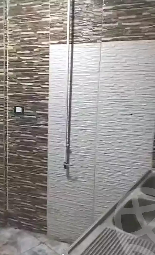 https://aqarmap.com.eg/en/listing/7207356-for-sale-alexandria-al-agamy-el-hanouvel-radwan-st