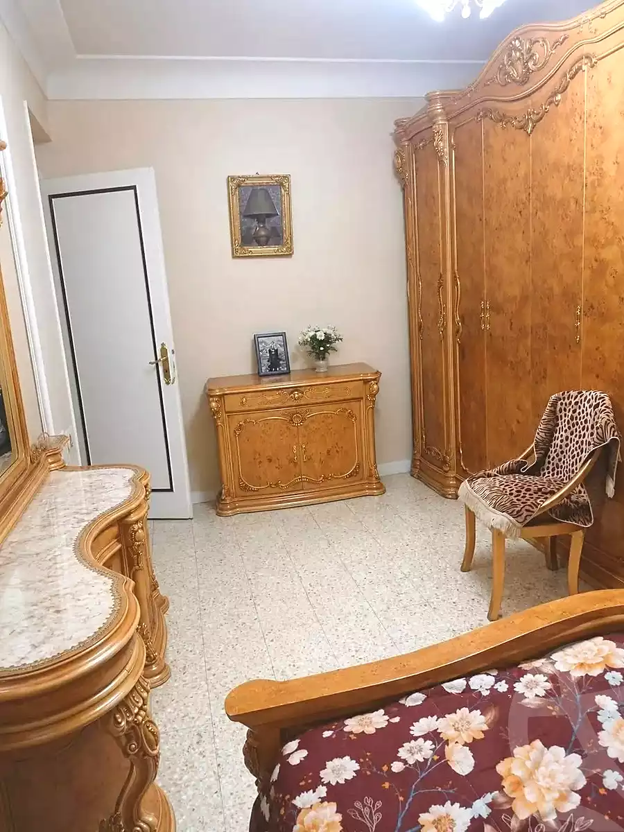 https://aqarmap.com.eg/en/listing/7207424-for-sale-alexandria-lsywf-shamaa