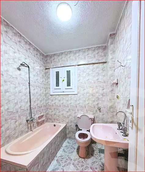https://aqarmap.com.eg/ar/listing/7207452-for-sale-alexandria-al-agamy-shataa-el-nakheel