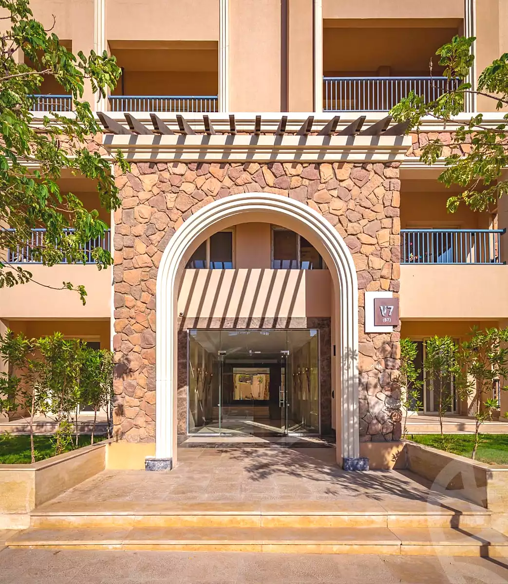 https://aqarmap.com.eg/en/listing/7207478-for-sale-cairo-new-cairo-compounds-ninety-avenue