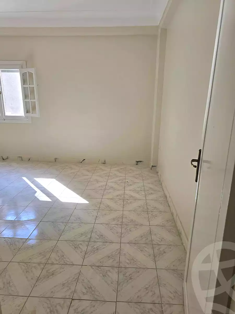 https://aqarmap.com.eg/ar/listing/7207659-for-sale-alexandria-al-agamy-lbytsh