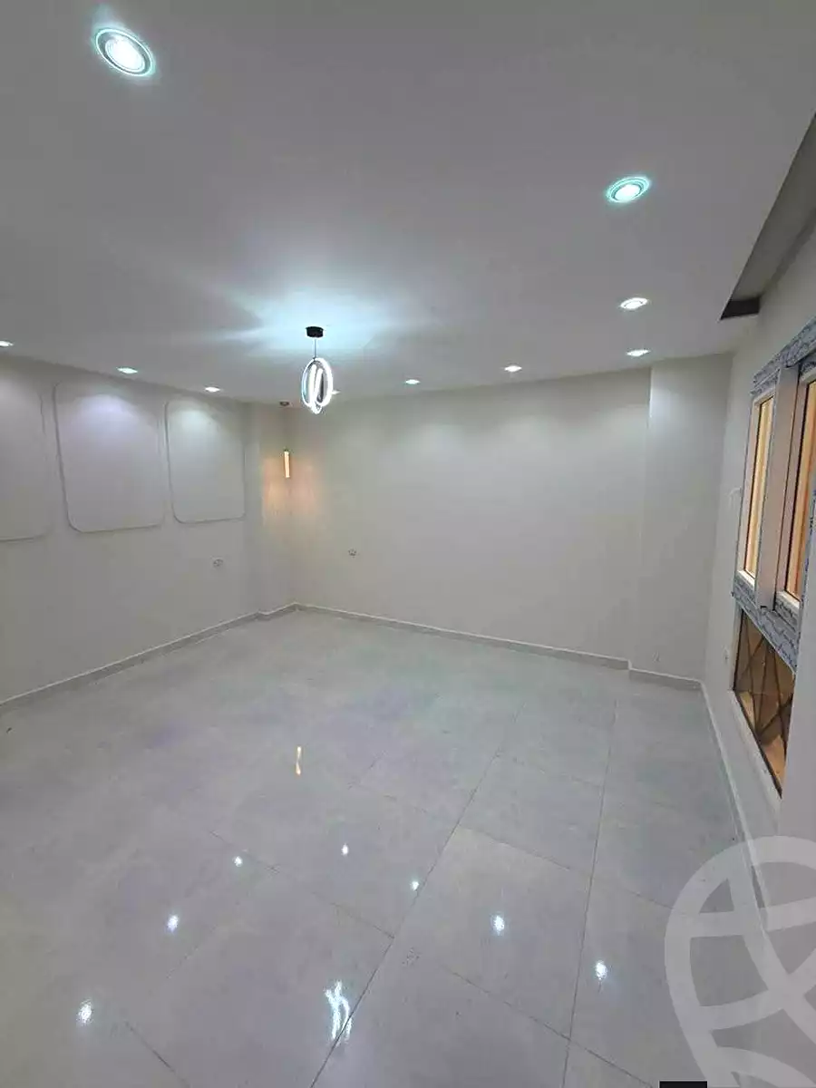 https://aqarmap.com.eg/en/listing/7207746-for-sale-alexandria-al-agamy-lbytsh-bianchiii
