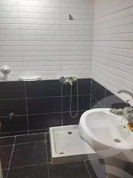 https://aqarmap.com.eg/ar/listing/7207814-for-rent-cairo-el-zaytun-lzytwn-lbhry-salim-al-awal-st