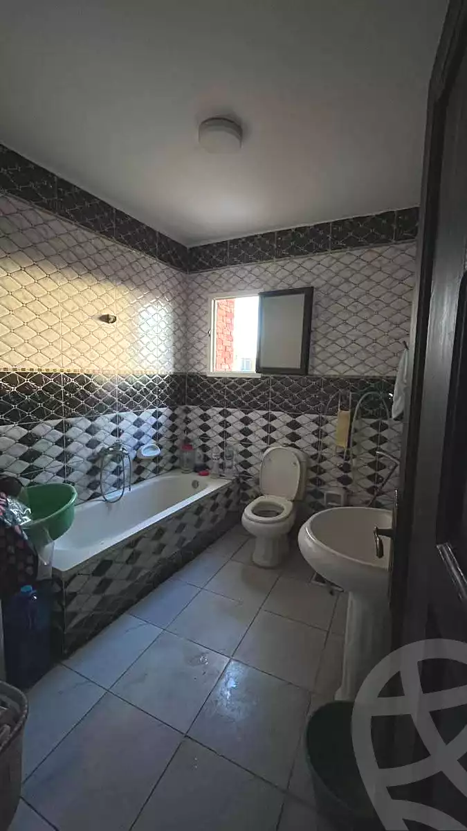 https://aqarmap.com.eg/en/listing/7207825-for-sale-alexandria-al-agamy-lbytsh-qased-kareem-st