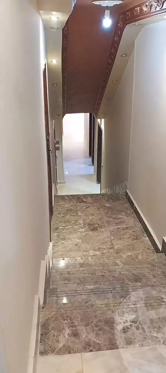 https://aqarmap.com.eg/en/listing/7207990-for-sale-cairo-el-zaytun-lzytwn-lbhry-salim-al-awal-st