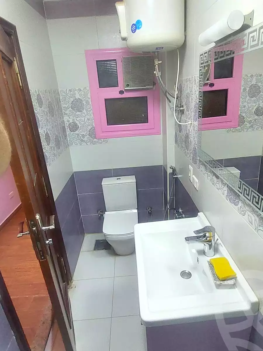 https://aqarmap.com.eg/ar/listing/7208298-for-sale-cairo-new-cairo-el-ahyaa-fourth-neighborhood-street-1