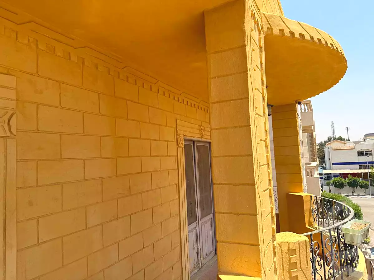 https://aqarmap.com.eg/ar/listing/7208316-for-sale-cairo-new-cairo-el-ahyaa-first-neighborhood-omar-ibn-abd-el-aziz-st