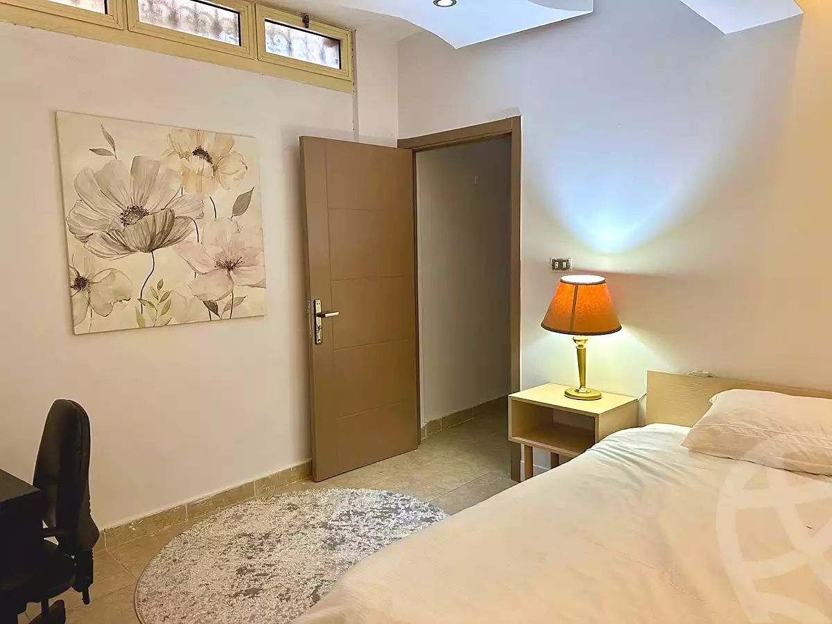 https://aqarmap.com.eg/ar/listing/7208391-for-rent-cairo-new-cairo-ganob-el-akadamiya-south-academy-a-zaid-ebn-haretha-st