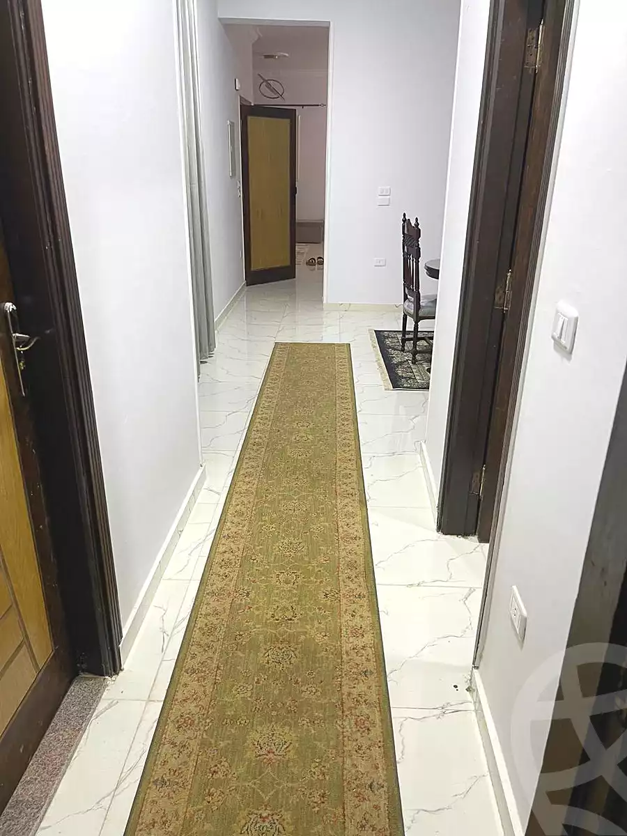 https://aqarmap.com.eg/ar/listing/7208434-for-rent-cairo-new-cairo-south-investors-el-mostashar-mohamed-ayoub-st