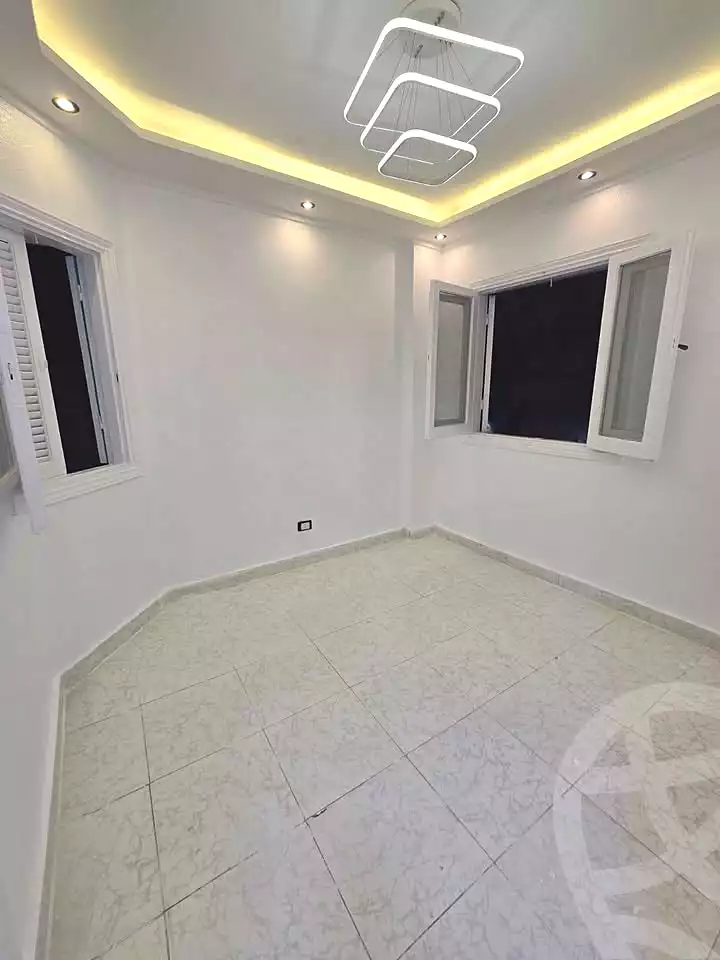 https://aqarmap.com.eg/ar/listing/7208463-for-sale-alexandria-al-agamy-shataa-el-nakheel